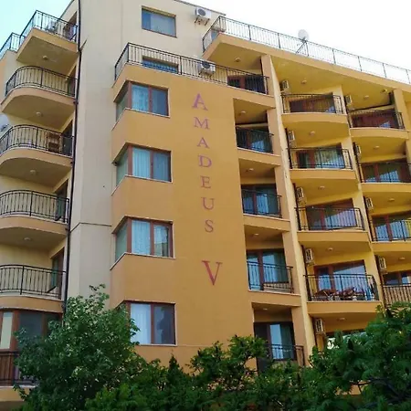 Modern 1 Bedroom In Amadeus 5 شقة