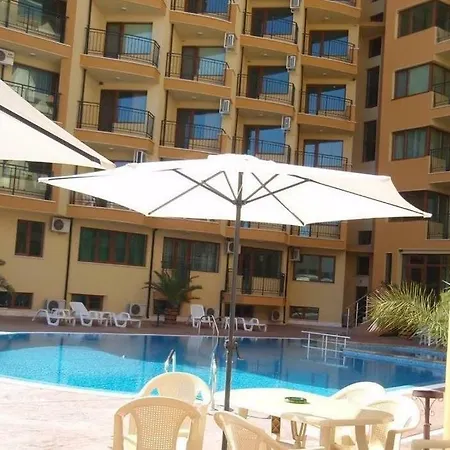 شقة Modern 1 Bedroom In Amadeus 5 *